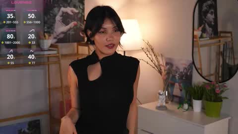 Lee online show from September 2025 04:09:02 PM