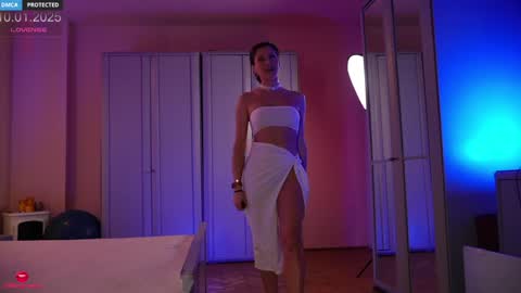 Snapshot of cathleenprecious chatting on January 2025 04:41:01 PM Cathleen online show from January 2025 04:41:01 PM