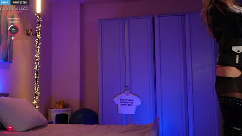 Snapshot of cathleenprecious chatting on January 2025 03:29:01 PM Cathleen online show from January 2025 03:29:01 PM