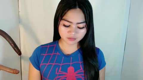 cathy_ho online show from April 2026 07:04:02 PM