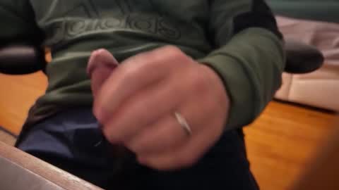 catmandoo21001 online show from February 2026 03:47:01 AM