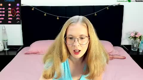 CatmintLush online show from May 2026 11:53:02 PM