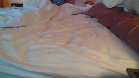 some call me djcatnips some call me CC but i love it when you call me miss catnips  online show from November 2025 03:34:02 PM