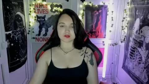 Catrine online show from June 2026 06:43:02 AM