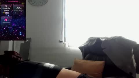 Snapshot of catt_evans1 chatting on October 2025 08:05:01 PM CATT EVANS online show from October 2025 08:05:01 PM