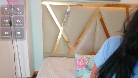 Snapshot of cattaleeyaa chatting on October 2025 12:15:02 PM CATALEYA online show from October 2025 12:15:02 PM