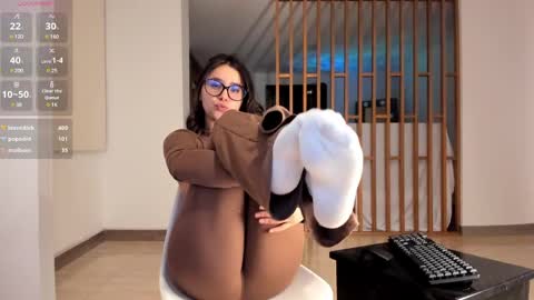 Snapshot of cattaleya_rose chatting on March 2025 01:31:02 AM Catta online show from March 2025 01:31:02 AM