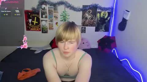 cattie_w_ online show from January 2026 01:09:02 AM