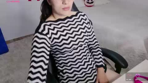 Snapshot of cattleyaangel chatting on June 2026 04:21:02 PM Cattleya online show from June 2026 04:21:02 PM