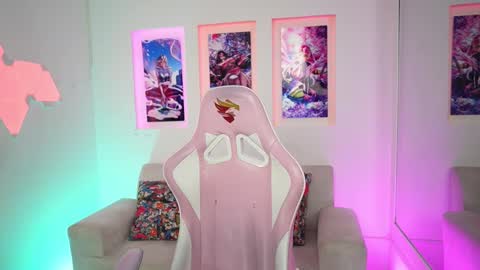 Snapshot of cattleyascaly chatting on December 2024 07:22:01 PM cattleyascaly online show from December 2024 07:22:01 PM