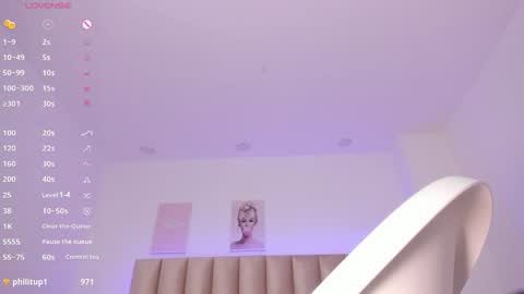 Snapshot of catvalentinee_ chatting on March 2025 08:56:02 AM catvalentinee_ online show from March 2025 08:56:02 AM