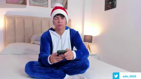 Snapshot of caydensmit chatting on November 2025 04:03:02 AM Cayden online show from November 2025 04:03:02 AM