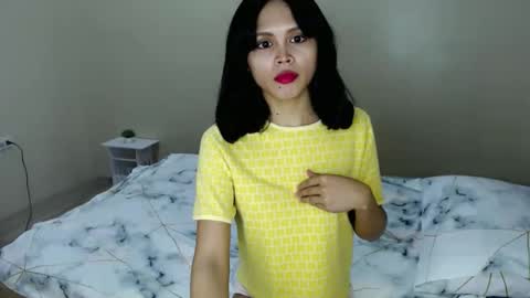 Selena online show from October 2025 12:44:02 PM