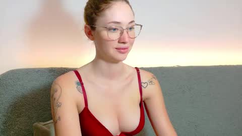 Ivanna online show from May 2026 06:44:01 AM