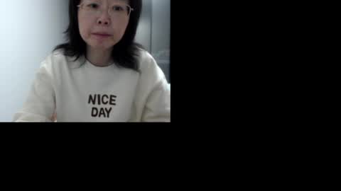 Snapshot of cbz112233 chatting on December 2024 02:38:02 PM ANNYANNY online show from December 2024 02:38:02 PM