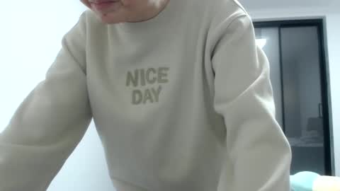 Snapshot of cbz112233 chatting on December 2024 01:08:02 PM ANNYANNY online show from December 2024 01:08:02 PM