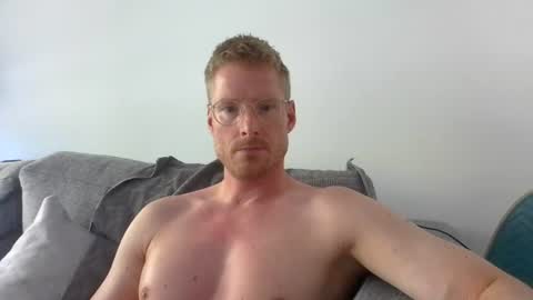 Snapshot of ccloser87 chatting on June 2026 07:33:02 AM ccloser87 online show from June 2026 07:33:02 AM