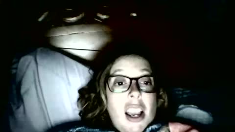 cdutton1997 online show from May 2026 03:48:01 AM