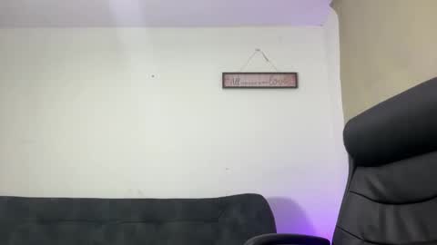 Snapshot of ceci1218 chatting on March 2026 08:03:01 PM ceci1218 online show from March 2026 08:03:01 PM