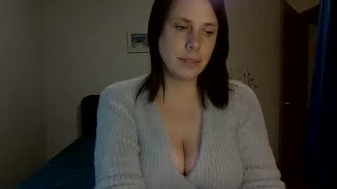 Cecilee Sohless  online show from January 2026 04:00:01 PM