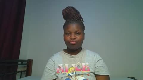 ceepretty25 online show from May 2026 01:00:01 AM