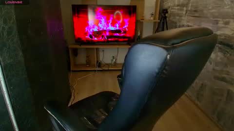 Snapshot of celesstebruce chatting on February 2025 12:57:02 AM meli online show from February 2025 12:57:02 AM