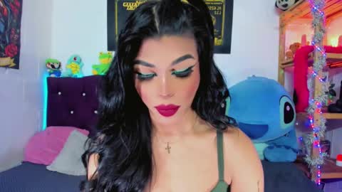 celeste_hot25horny online show from October 2025 12:17:01 PM