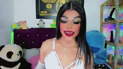 Snapshot of celeste_hot25horny chatting on February 2026 12:17:01 PM celeste_hot25horny online show from February 2026 12:17:01 PM