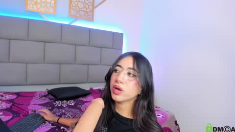 Snapshot of celeste_wayne chatting on December 2024 09:41:01 PM Celeste Wayne online show from December 2024 09:41:01 PM