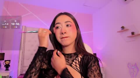 Snapshot of celeste_wayne chatting on December 2024 07:50:02 PM Celeste Wayne online show from December 2024 07:50:02 PM