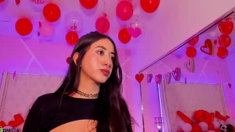 Snapshot of celeste_wayne chatting on February 2025 08:26:01 PM Celeste Wayne online show from February 2025 08:26:01 PM