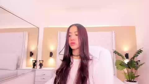 Snapshot of celeste_wayne chatting on September 2025 11:27:02 PM Celeste Wayne online show from September 2025 11:27:02 PM