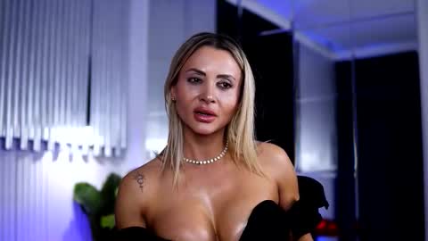 Snapshot of celestearden chatting on February 2026 08:16:01 PM Mona online show from February 2026 08:16:01 PM