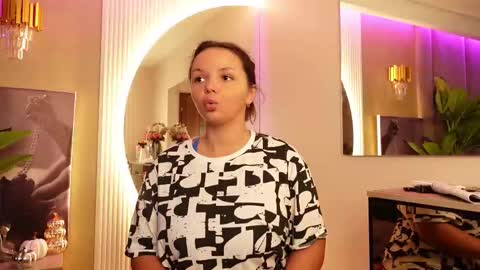 Snapshot of celestebailey chatting on November 2025 05:10:02 AM CelesteBailey online show from November 2025 05:10:02 AM