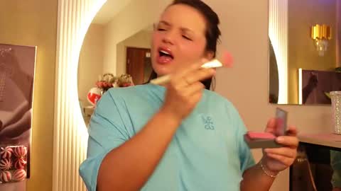 Snapshot of celestebailey chatting on November 2025 07:35:02 AM CelesteBailey online show from November 2025 07:35:02 AM