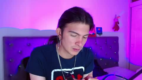 I am Valentinn online show from March 2026 10:15:02 PM