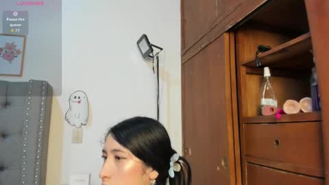 CelestheJones online show from November 2025 06:33:02 PM