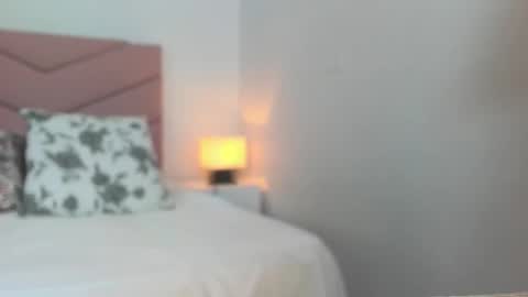 Snapshot of celestica_rose chatting on February 2025 08:59:02 AM Celestica online show from February 2025 08:59:02 AM