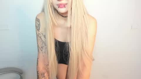 Snapshot of celestica_rose chatting on March 2025 05:27:02 AM Celestica online show from March 2025 05:27:02 AM