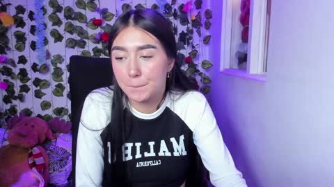 Celestineeeeee online show from December 2024 08:11:01 PM