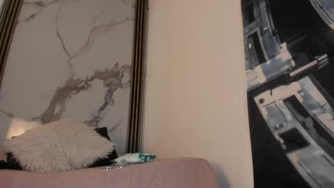 celestte_beautiful online show from April 2026 11:34:01 AM