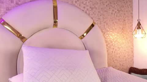 celestte_sm online show from May 2026 07:55:02 PM