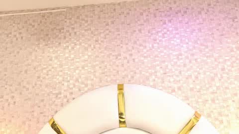 celestte_sm online show from May 2026 07:12:01 PM