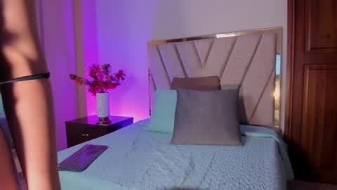 Celeste Quenn online show from May 2026 02:24:02 PM