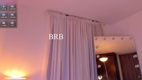 Ari online show from March 2025 11:58:02 PM