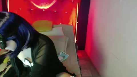 Snapshot of celinareyes21 chatting on February 2026 11:32:02 PM Celina Reyes21 online show from February 2026 11:32:02 PM