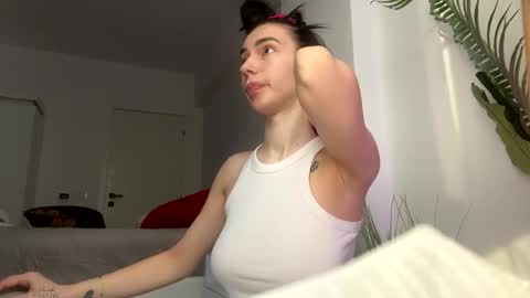 Celine Roxelle online show from January 2026 12:54:02 PM