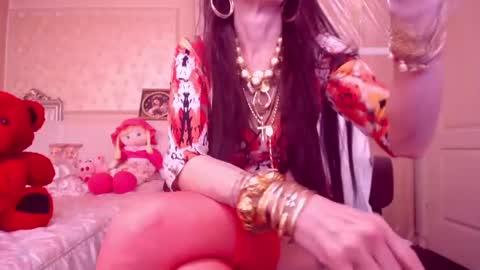 Snapshot of cerisedodd chatting on February 2025 04:32:02 AM Cerise online show from February 2025 04:32:02 AM