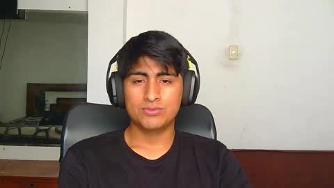 Snapshot of cesarex148 chatting on December 2025 06:47:02 PM Cesar online show from December 2025 06:47:02 PM