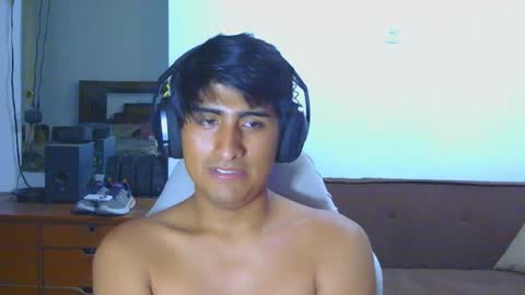 Snapshot of cesarex148 chatting on February 2026 04:00:01 AM Cesar online show from February 2026 04:00:01 AM